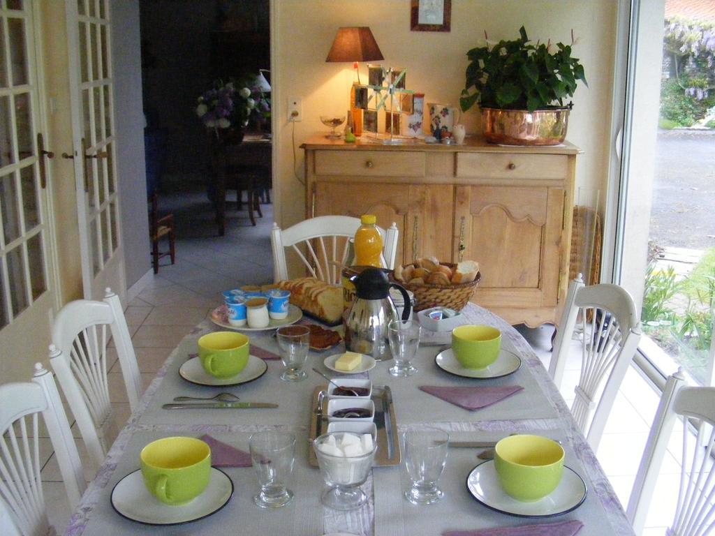 Chambres D'Hotes Vignes Et Loire Drain 部屋 写真